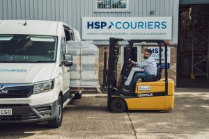Read more about the article Partnering for Success: Choosing a Reliable Same Day Delivery Service